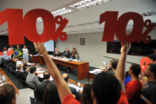 Governo e movimentos sociais querem aprovação do PNE pelo Senado em 2013